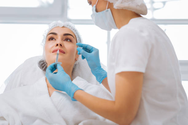 خبرة الطبيب التجميلية